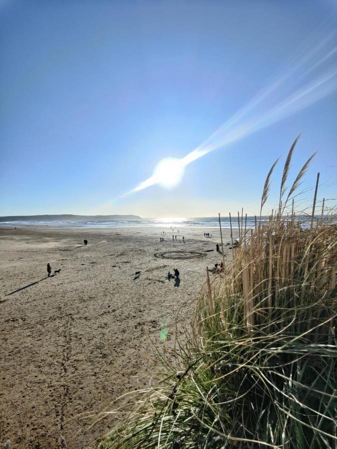 8 Woolacombe West - Luxury Apartment At Byron Woolacombe, Only 4 Minute Walk To Woolacombe Beach! Exteriör bild